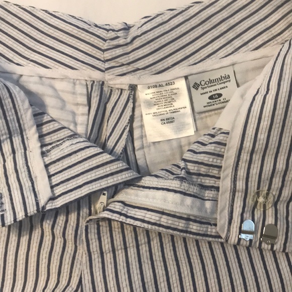 Columbia Seersucker Blue & White Bermuda Shorts - Picture 4 of 6